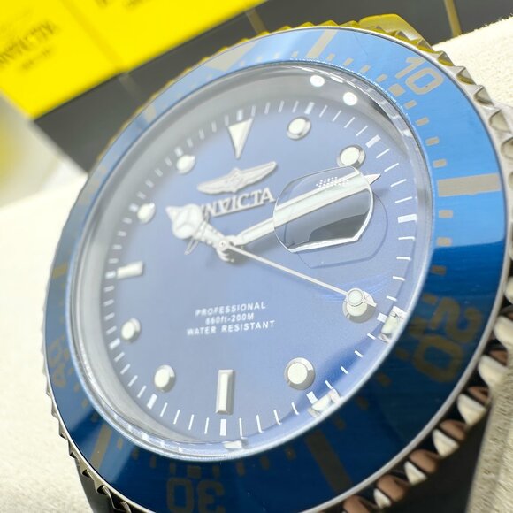 Invicta Pro Diver Blue Dial Gunmetal Case Men Watch with Cowhide Premium Leather - Picture 10 of 10